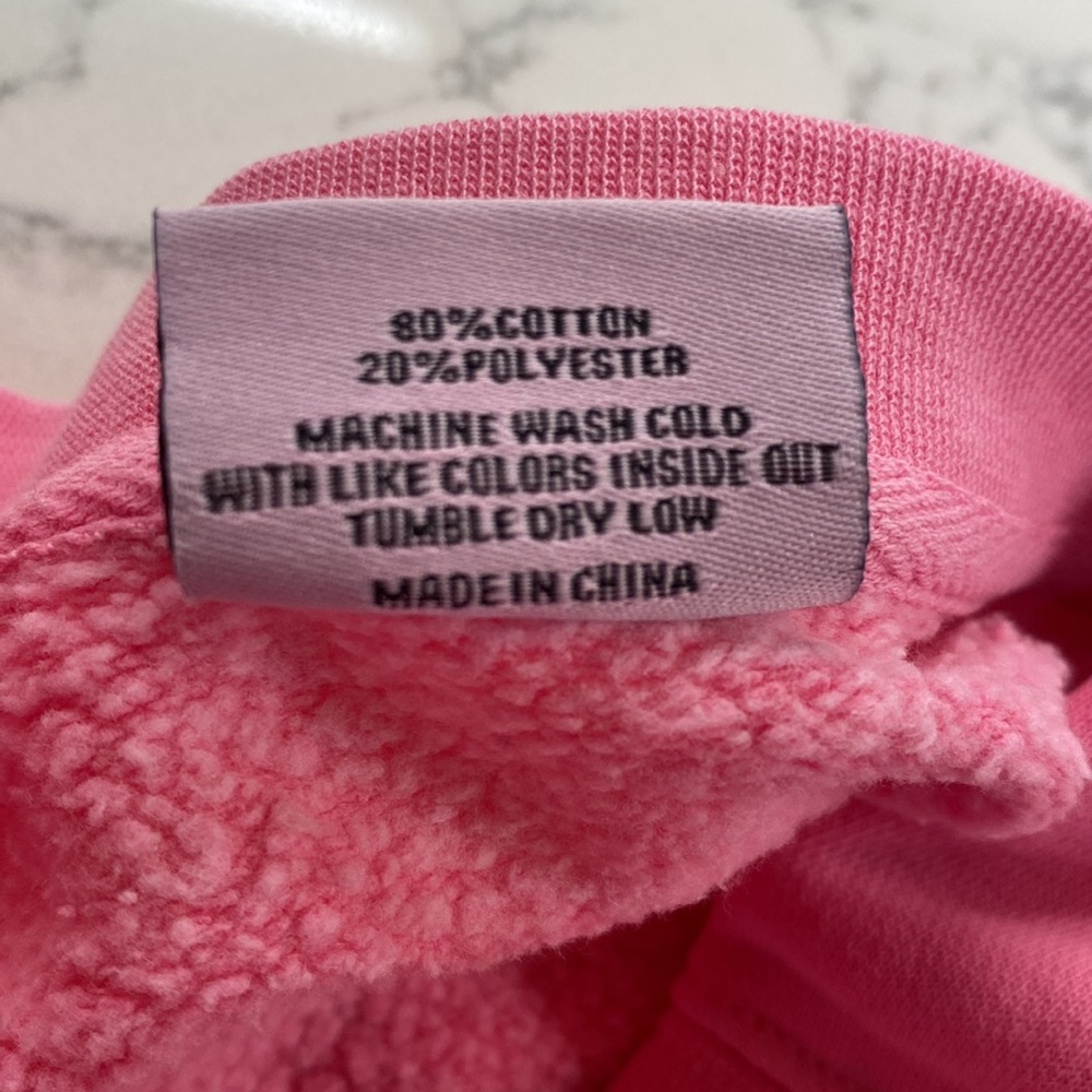 Sweatshirt Living Fully Co. Mallory Ervin Pink Howdy Lover Cowboy Hat NIB Sz XL - Picture 8 of 8